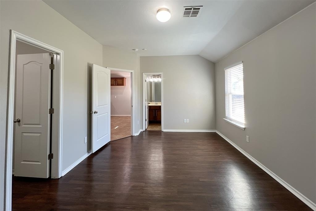 7719 Bennie Terrace - Photo 7