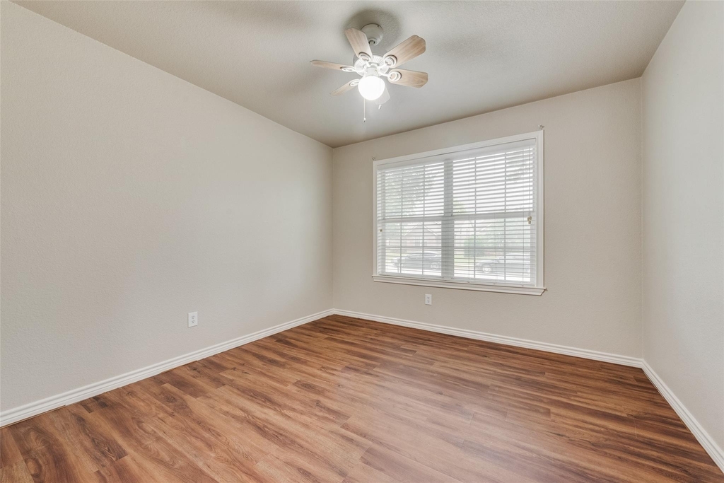 9005 Stewart Street - Photo 8
