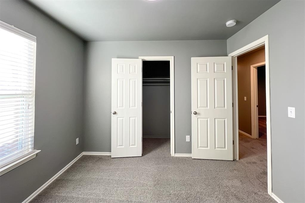 7802 Bennie Terrace - Photo 11