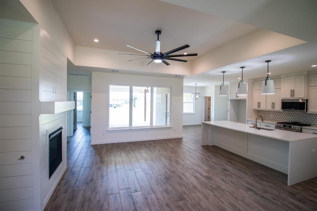 17584 Salma Road - Photo 3