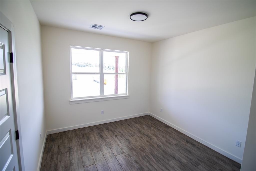 17584 Salma Road - Photo 8