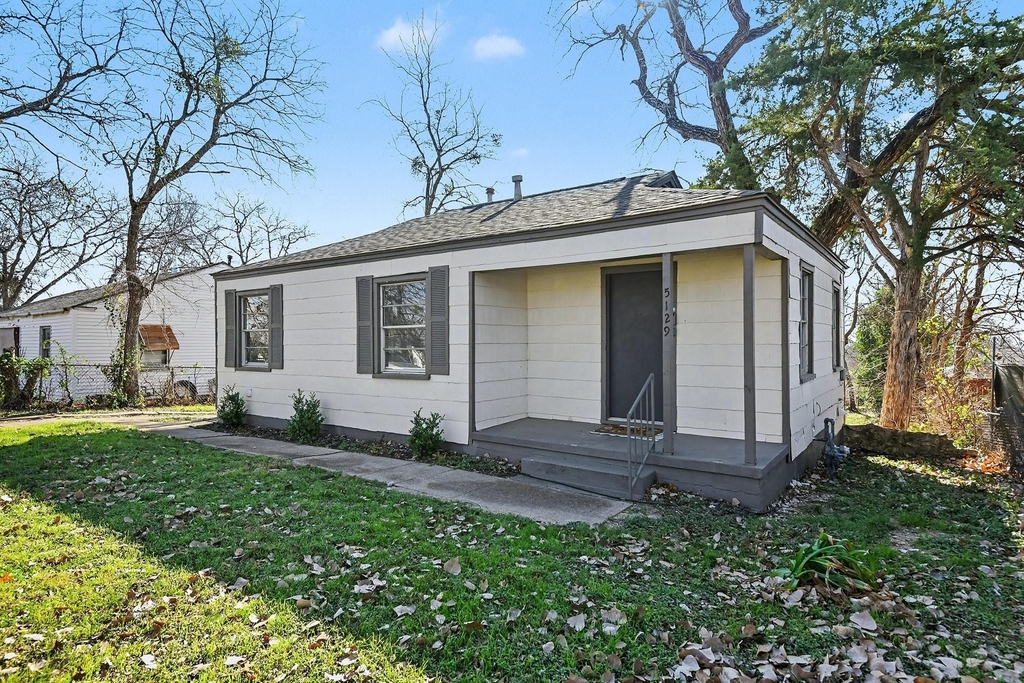 5129 Penrod Court - Photo 1