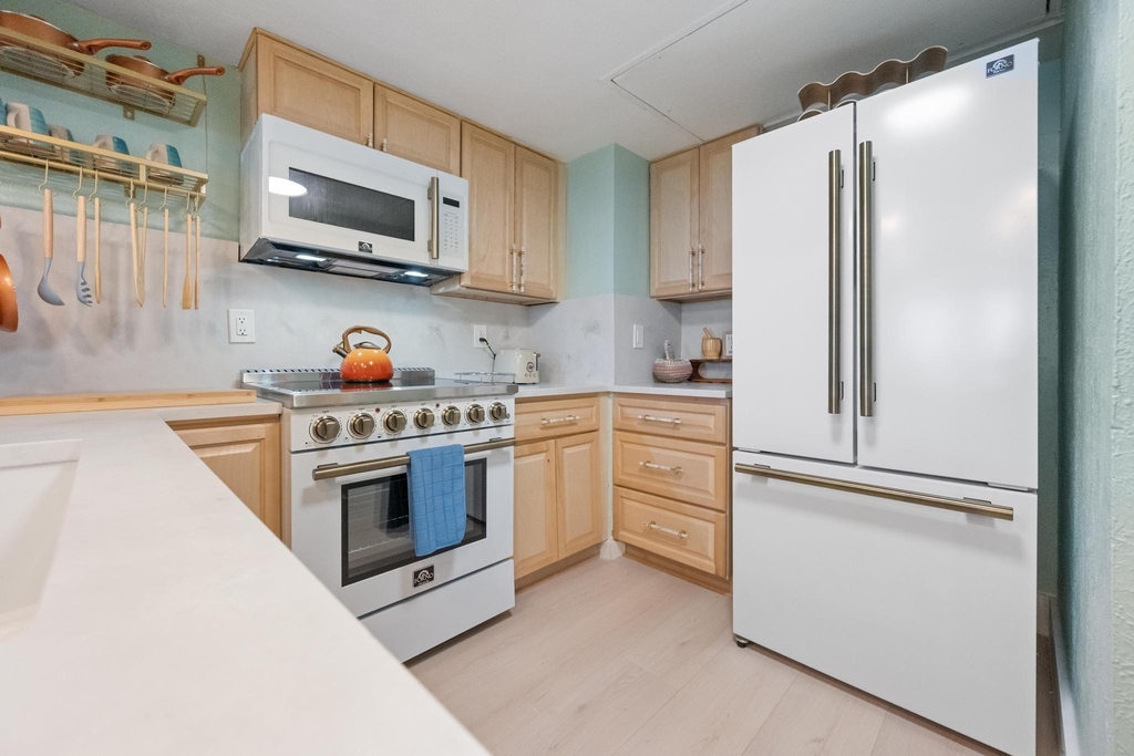3928 Mediterranean Street - Photo 19