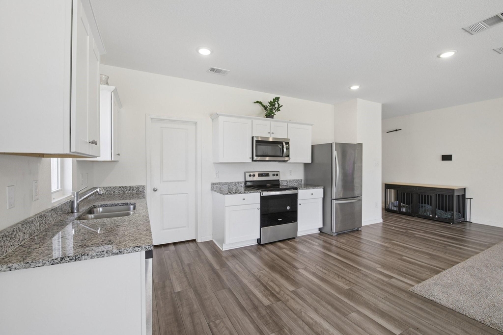 5612 Portlaw Lane - Photo 13