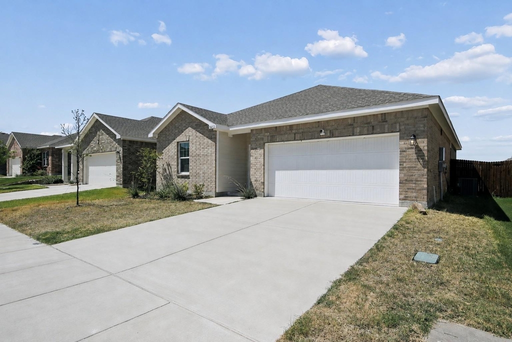 5612 Portlaw Lane - Photo 0