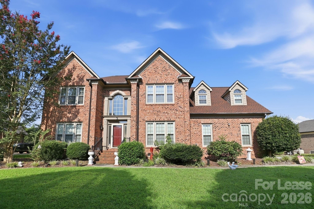 142 Cottontail Lane Se - Photo 0