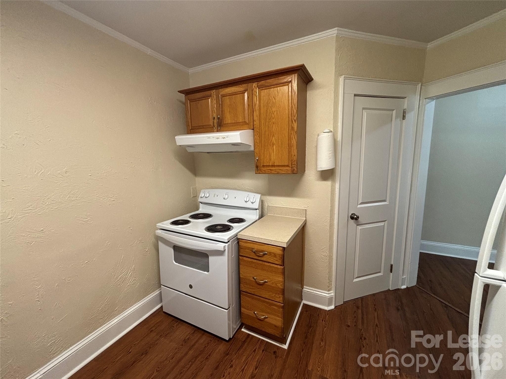 1613 Boy Scout Road - Photo 7