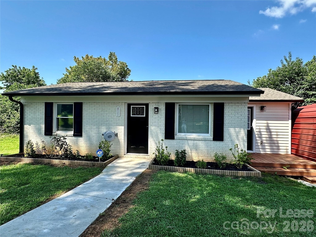 811 Kennedy Street - Photo 0