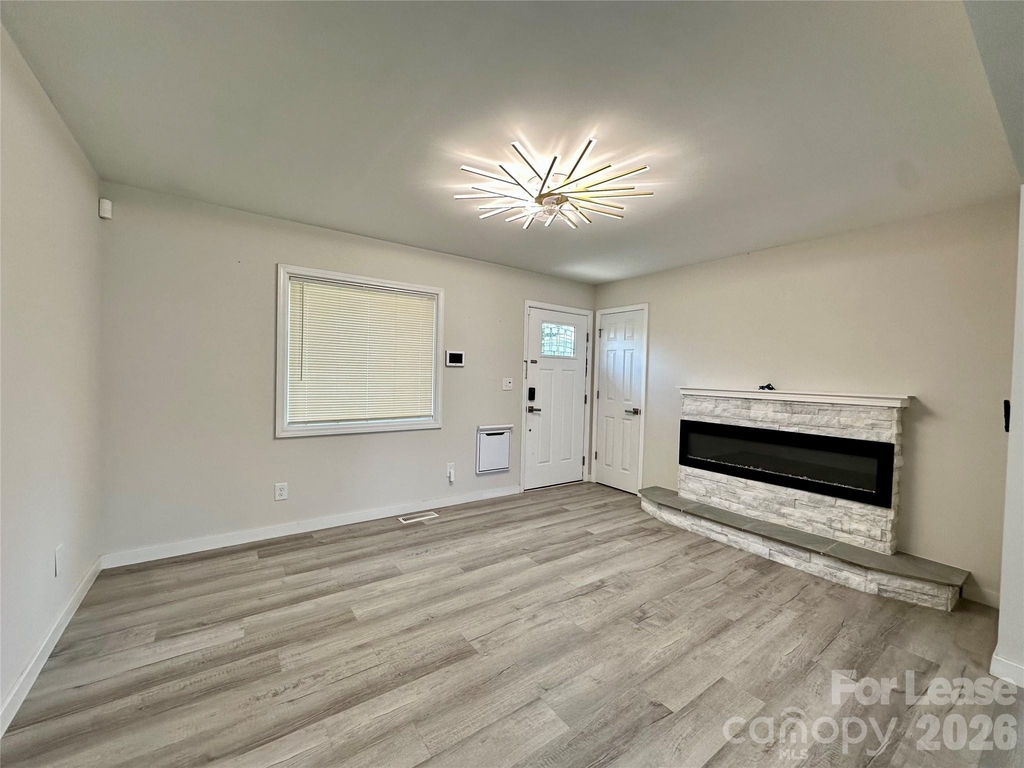 811 Kennedy Street - Photo 10