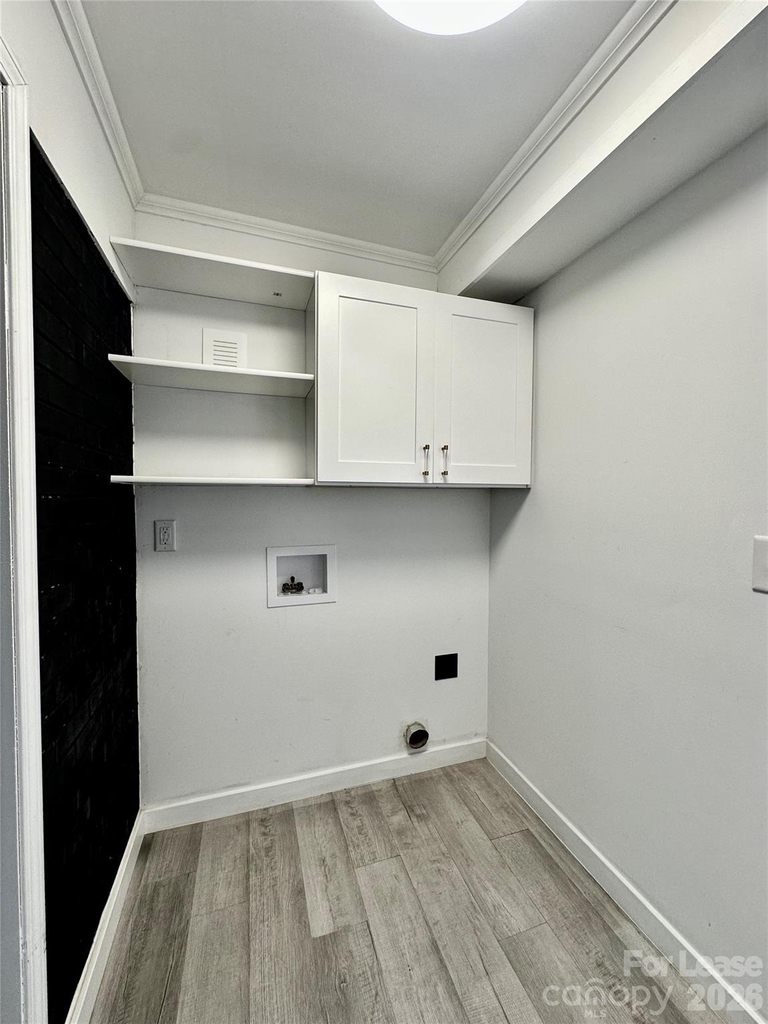 811 Kennedy Street - Photo 8