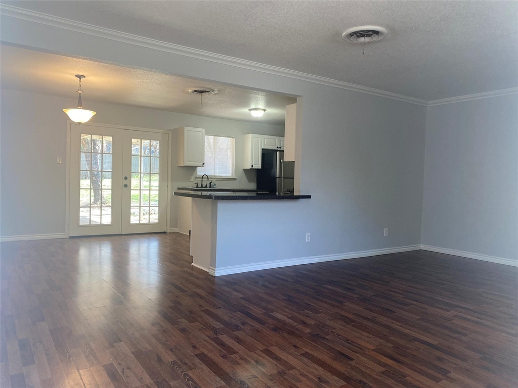 308 Case Street - Photo 3