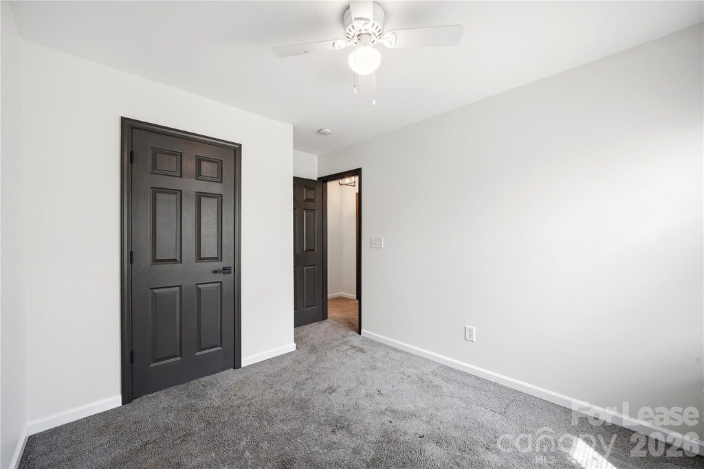 6105 Warrior Avenue - Photo 25