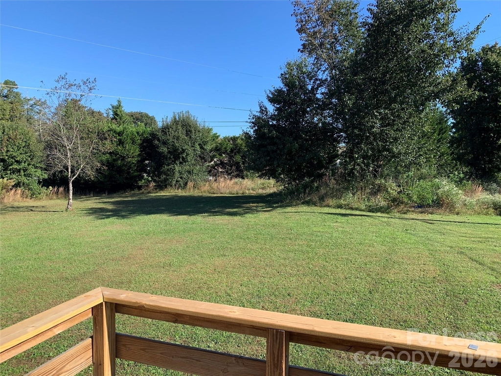 477 Sunset Street - Photo 12