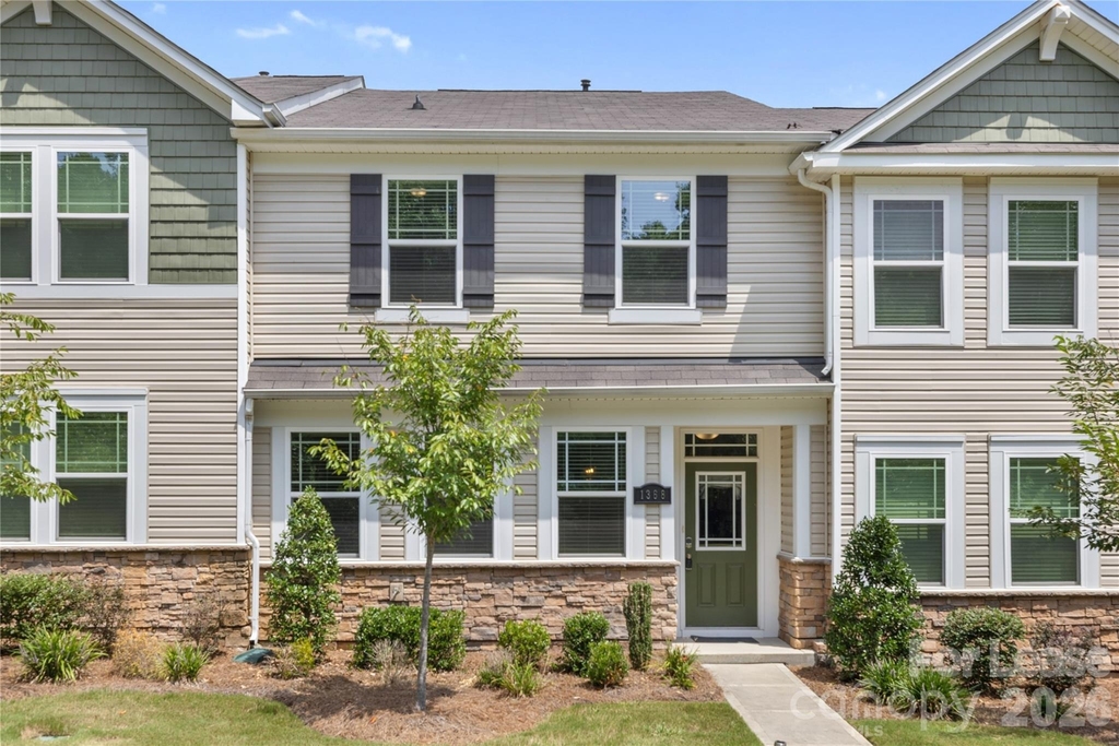 1368 Galloway Road - Photo 2