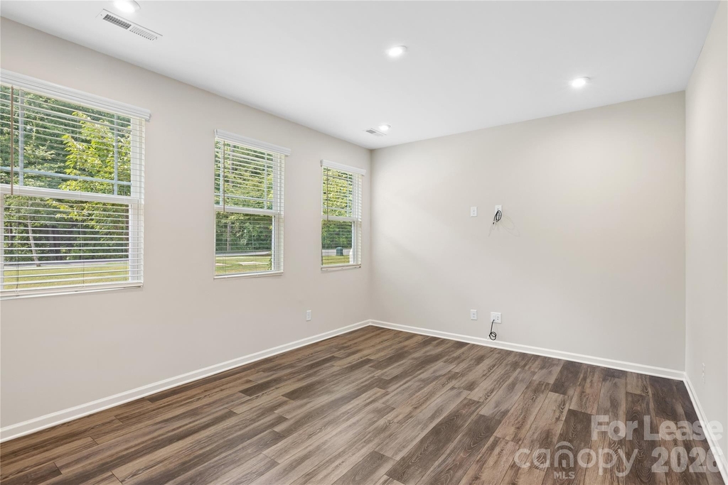 1368 Galloway Road - Photo 4