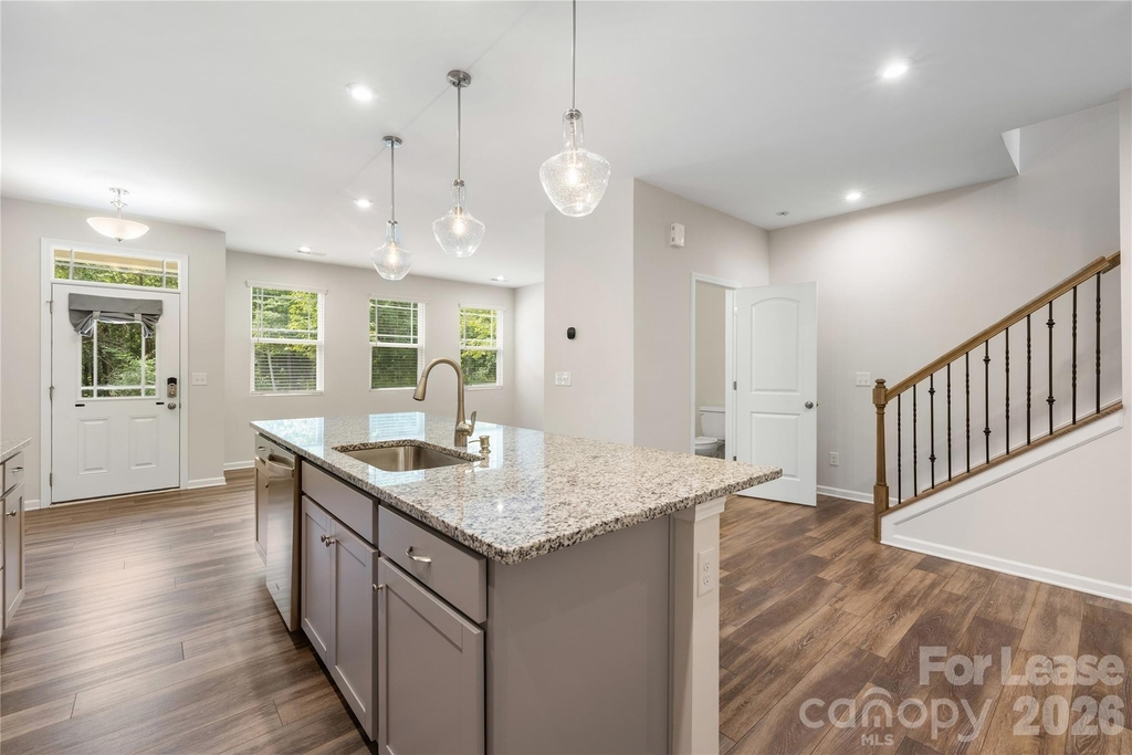 1368 Galloway Road - Photo 9
