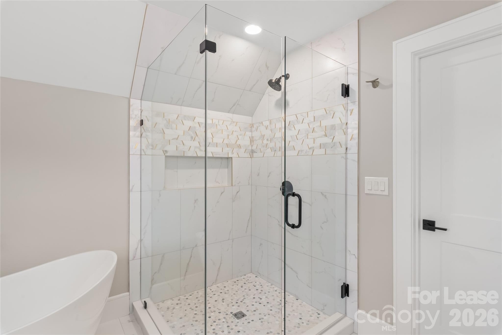 3905 Plainview Road - Photo 31