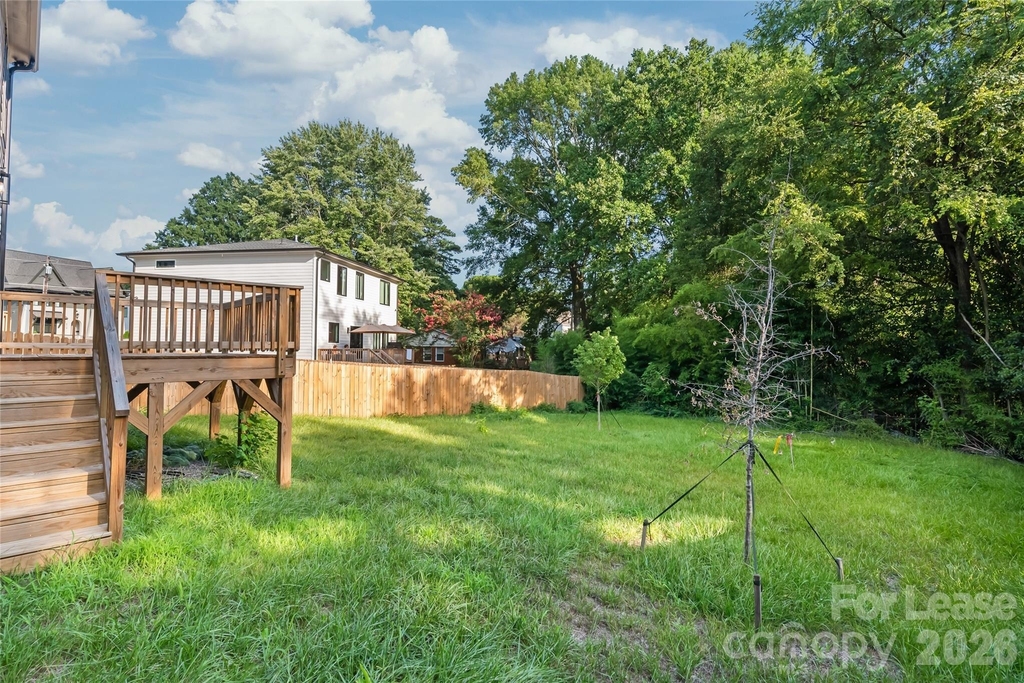 3905 Plainview Road - Photo 45