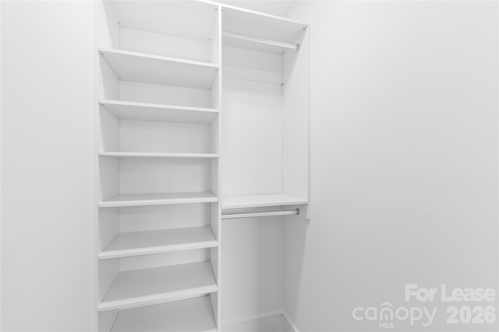 3905 Plainview Road - Photo 41