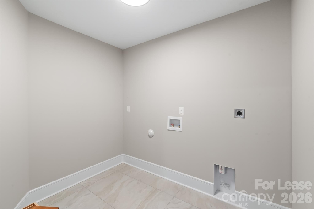 3905 Plainview Road - Photo 42