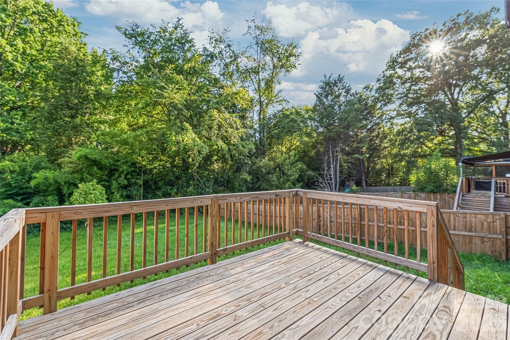 3905 Plainview Road - Photo 43