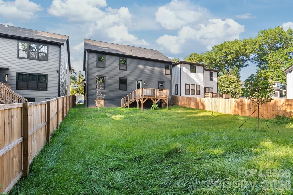 3905 Plainview Road - Photo 46