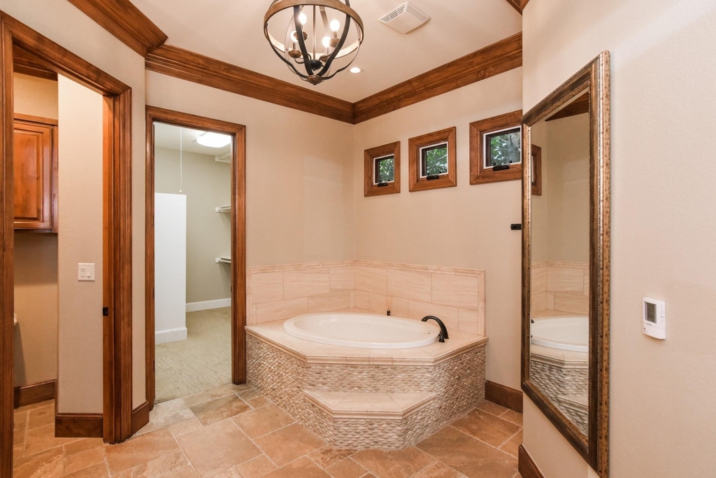 11845 Verona Court - Photo 11