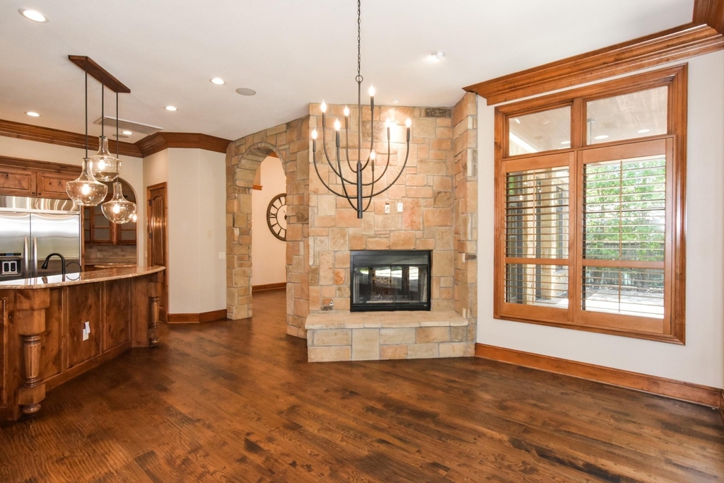 11845 Verona Court - Photo 8