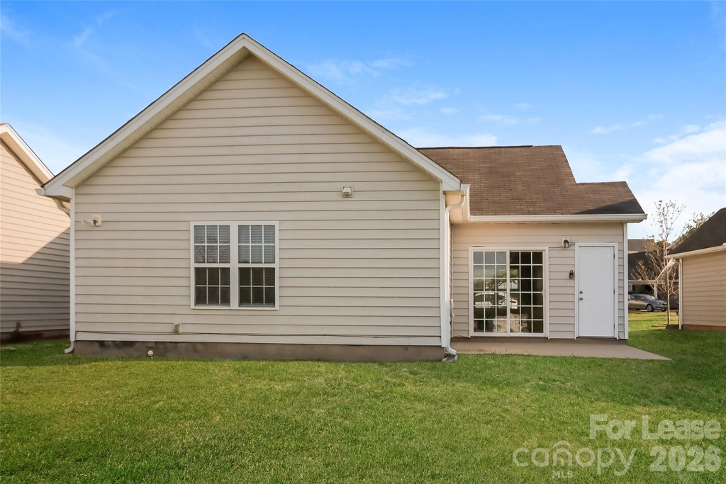 2170 Wexford Way - Photo 14