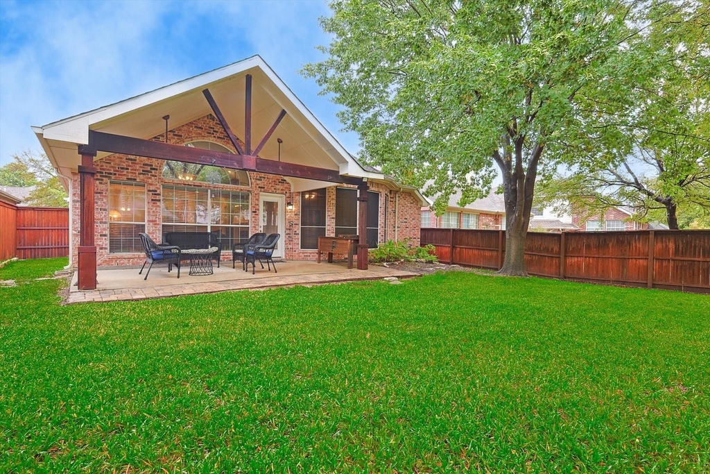 1000 Noble Avenue - Photo 17