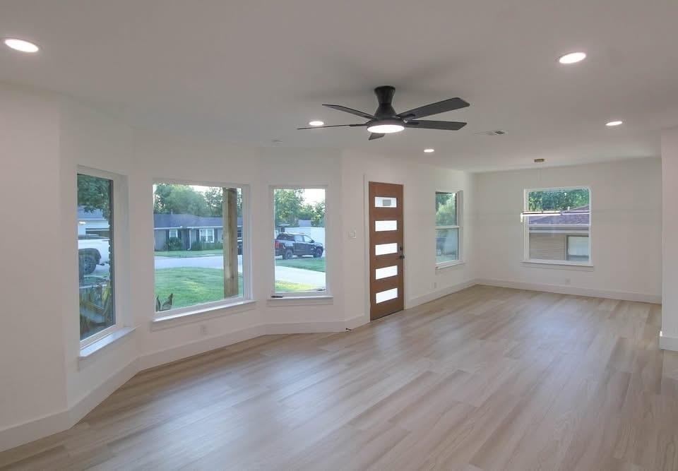 4809 S Ridge Terrace - Photo 3