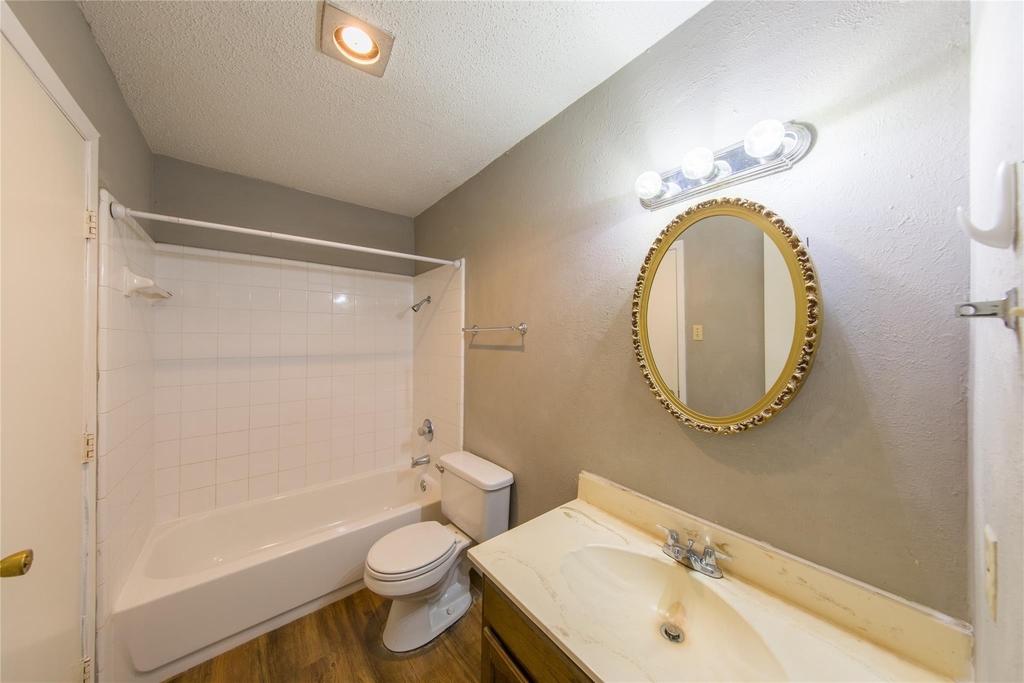 2814 Lancer Lane - Photo 11