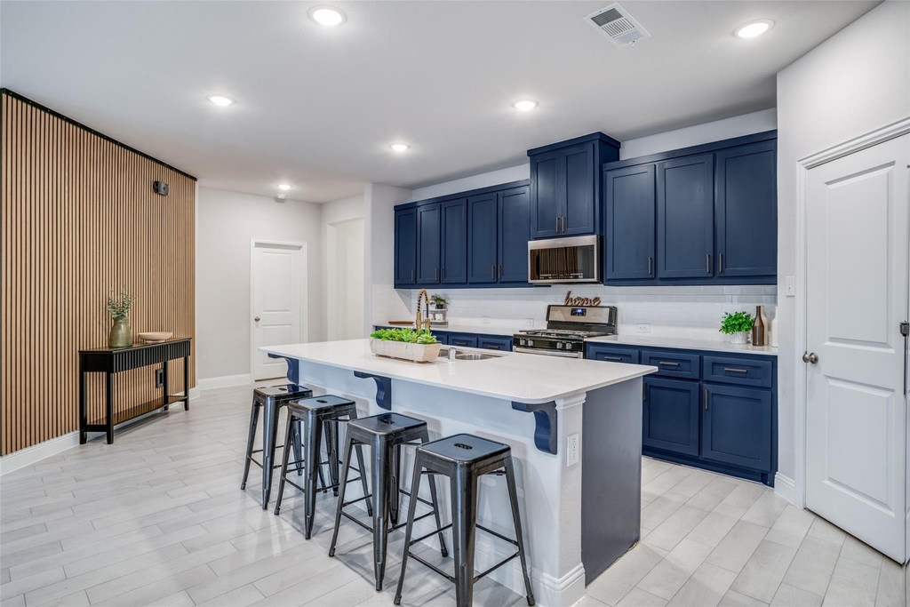 16705 Lincoln Park Lane - Photo 4