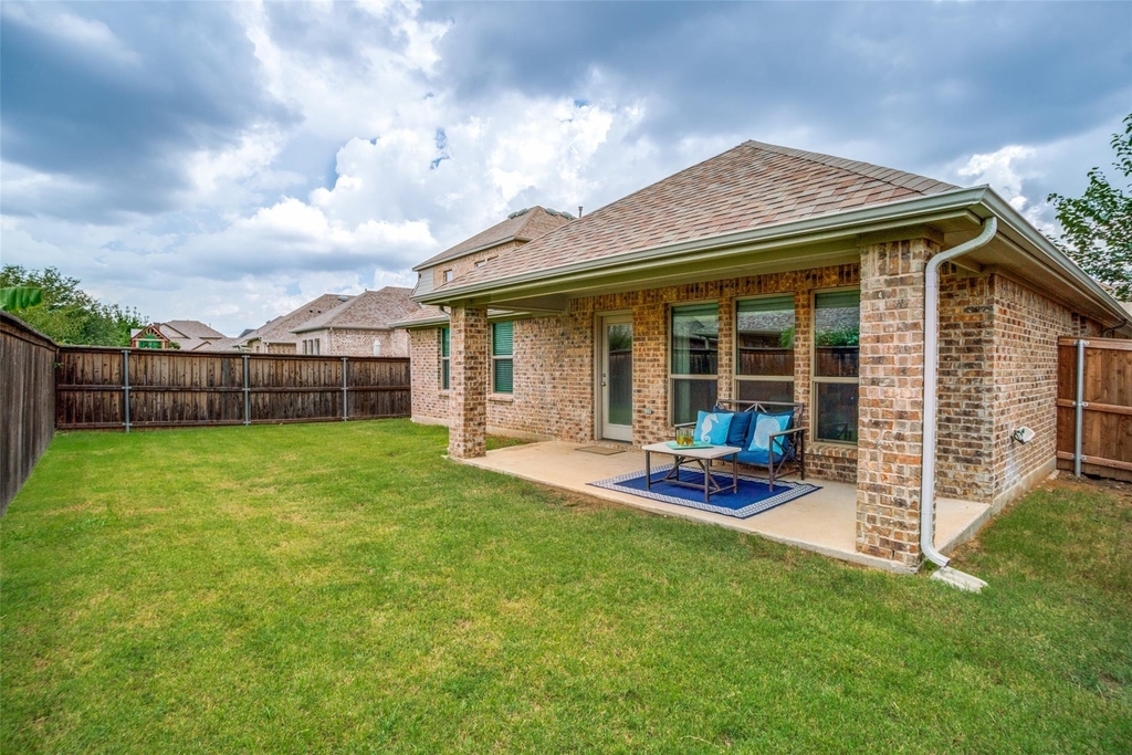 16705 Lincoln Park Lane - Photo 11