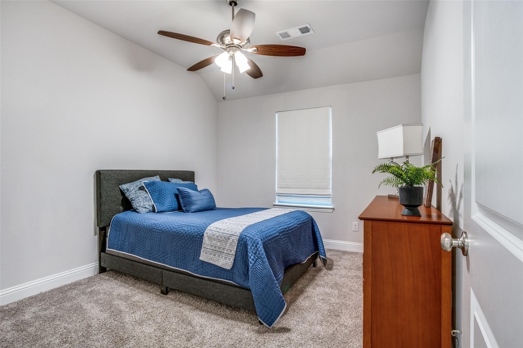 16705 Lincoln Park Lane - Photo 8