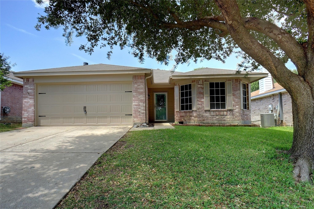 6061 Arabian Avenue - Photo 0