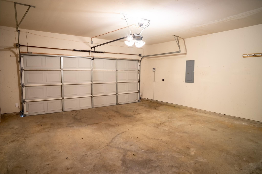 6100 Horse Trap Drive - Photo 21