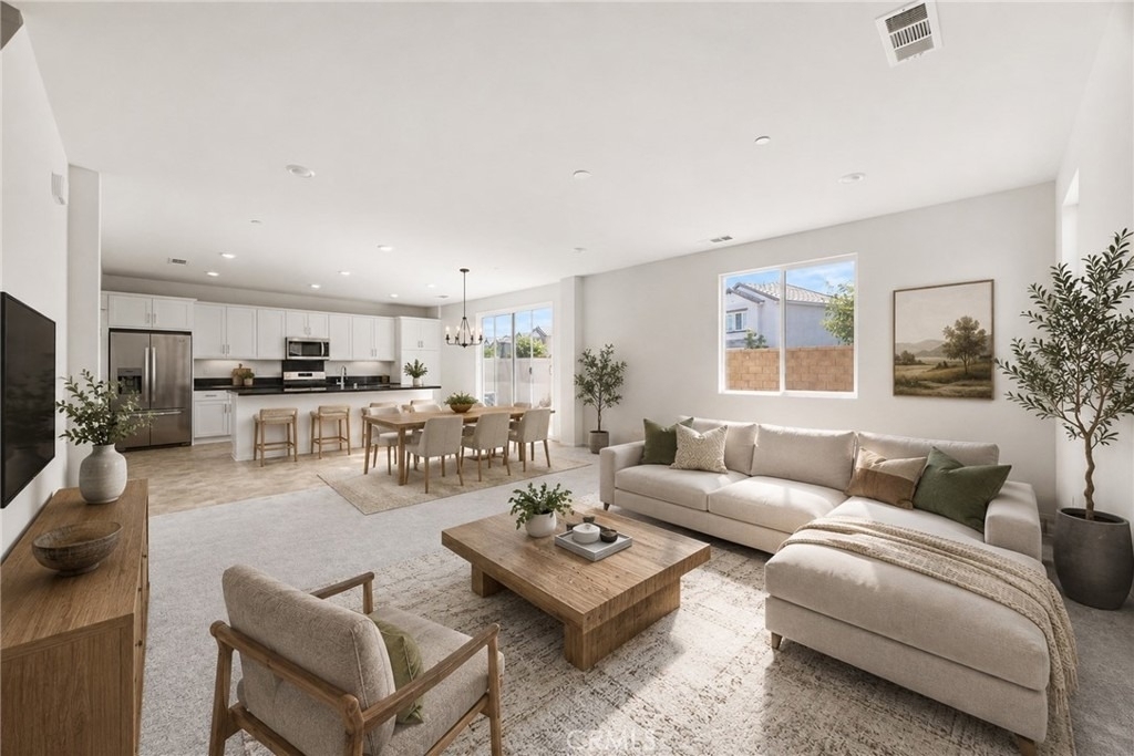 1820 Julie Drive - Photo 3