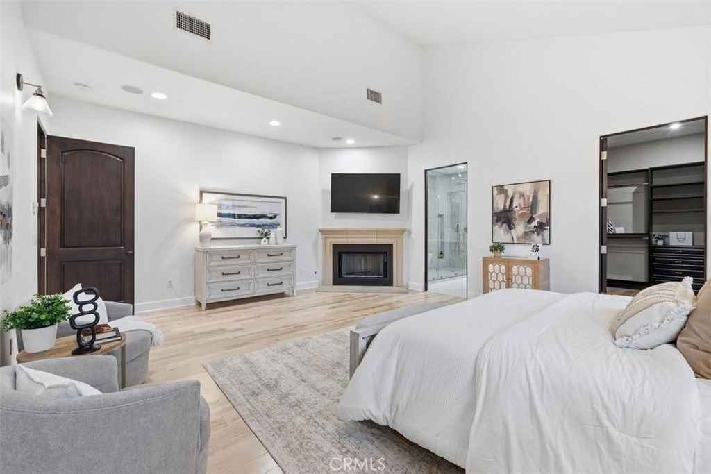 22953 Oxnard Street - Photo 6