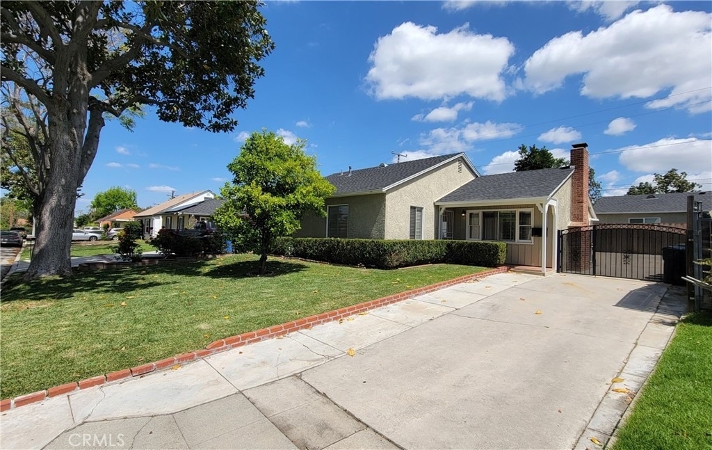 14107 Putnam Street - Photo 0