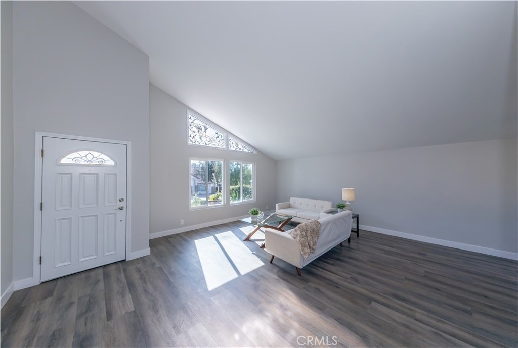 980 S Loyola - Photo 7