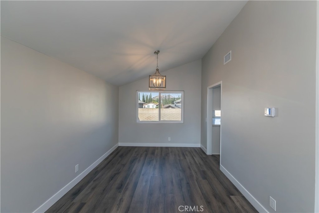 980 S Loyola - Photo 2