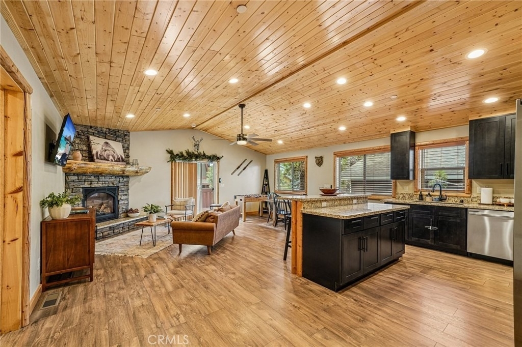 933 Spruce - Photo 31
