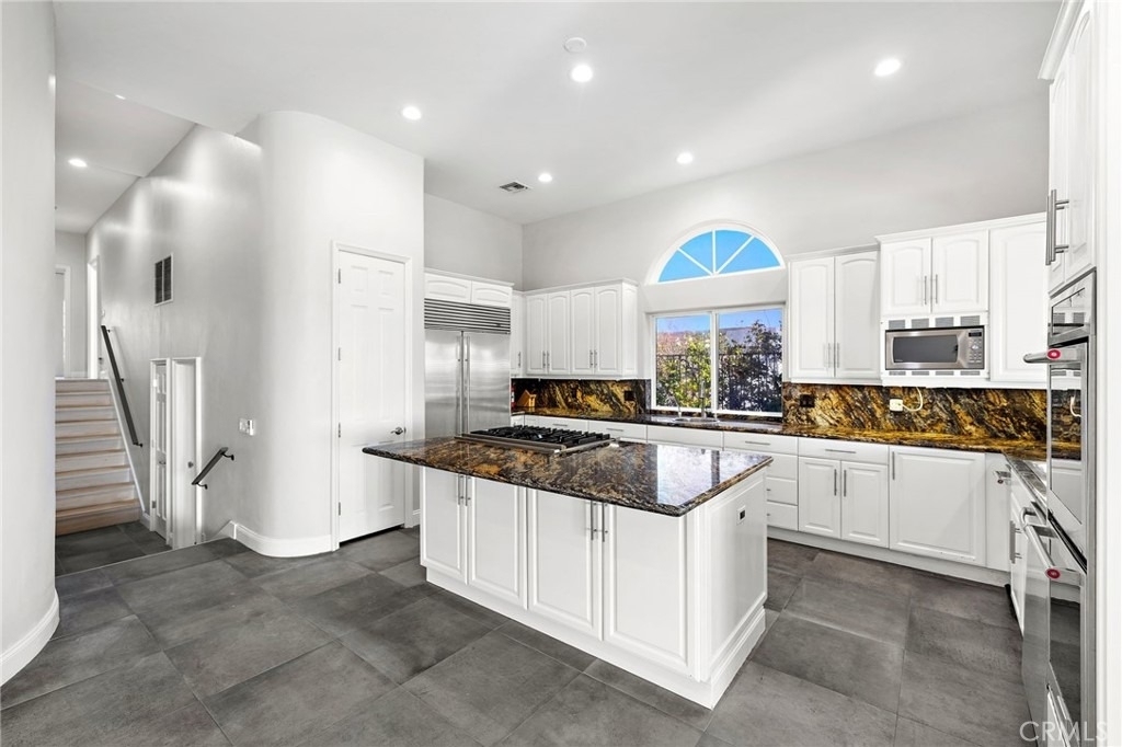 33801 Blessington - Photo 12