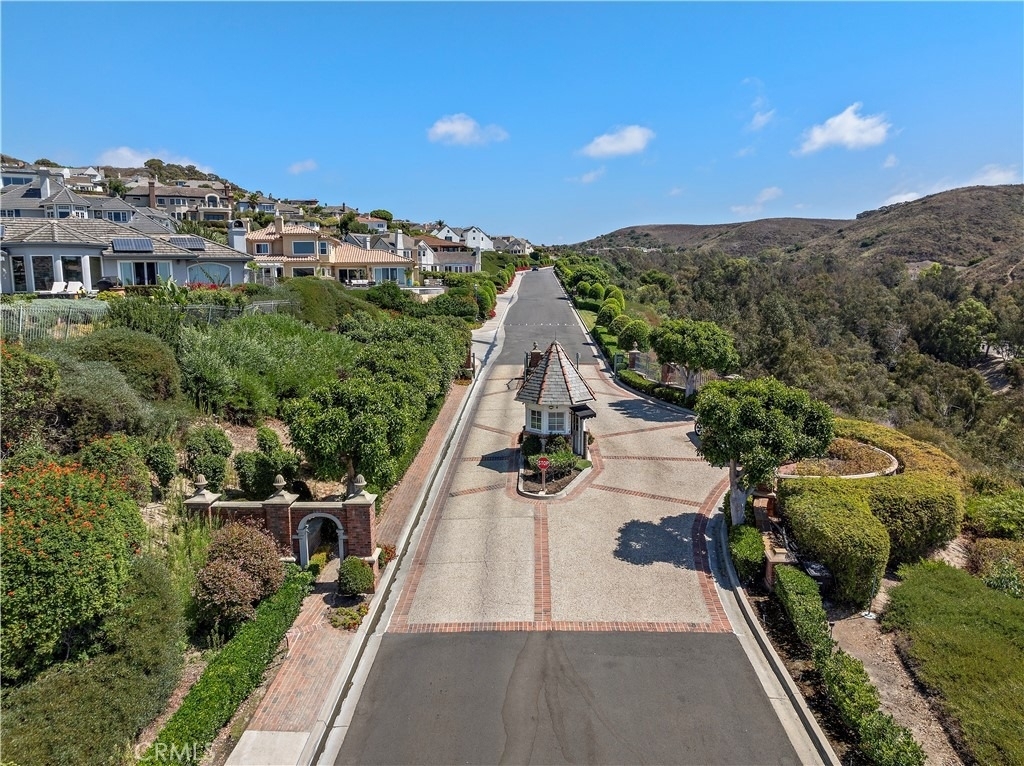 33801 Blessington - Photo 36