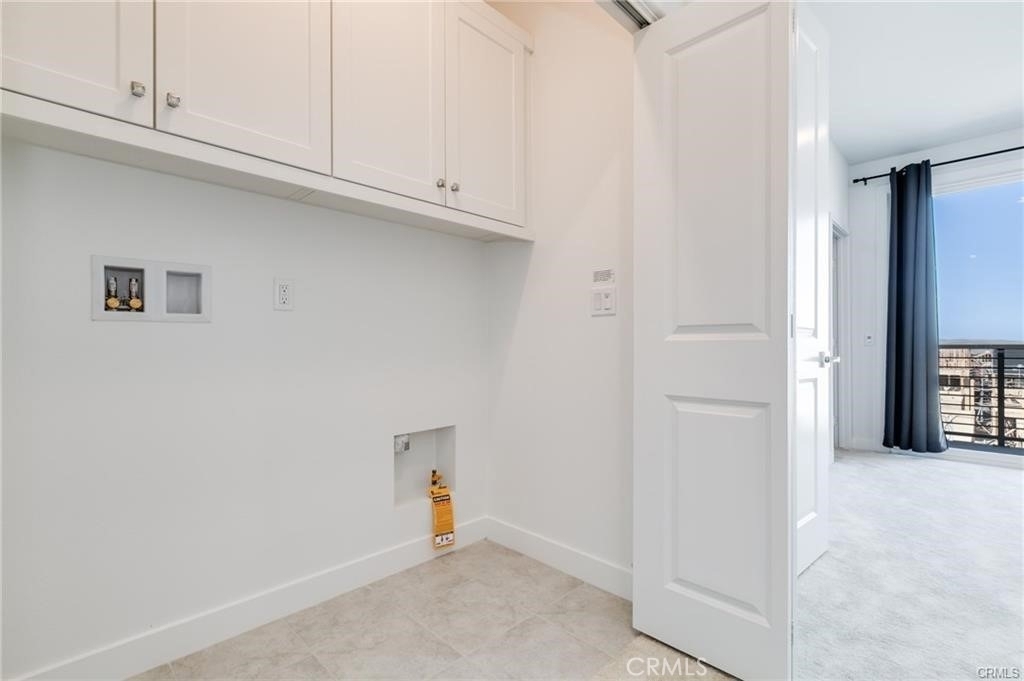 152 Restore - Photo 6