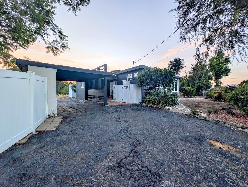 31390 Mesa - Photo 0