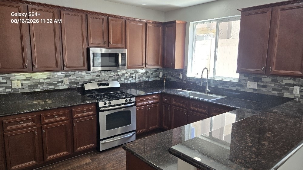 14587 Baylor - Photo 2