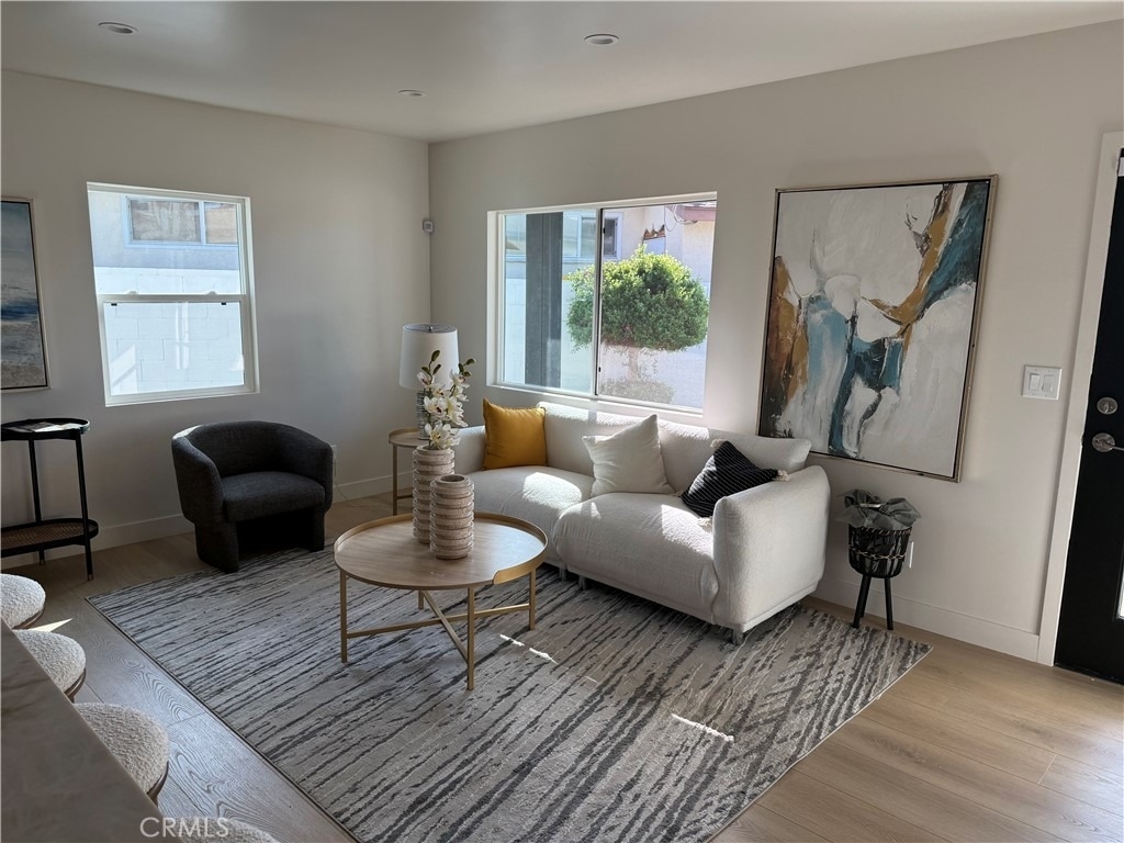 605 W Gaillard Street - Photo 21