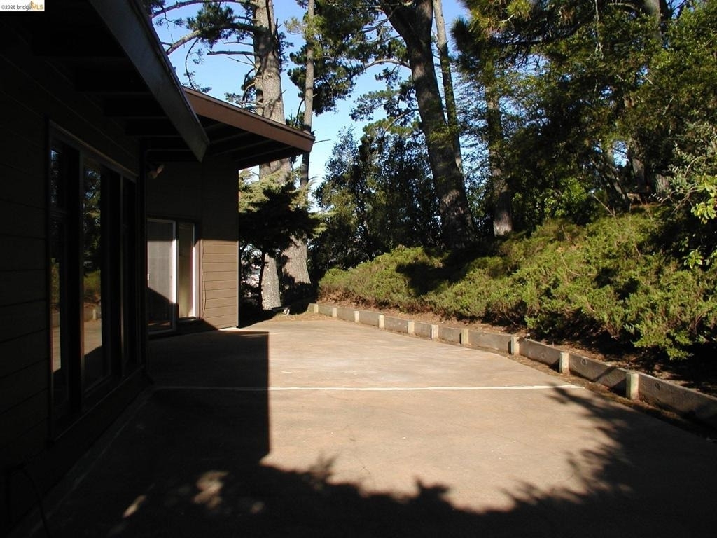 6100 Skyline Blvd - Photo 22